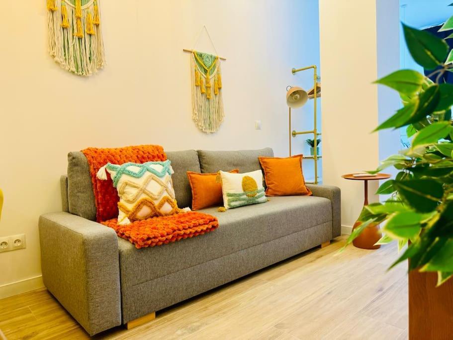 Color & Design Next To Russafa Soho Appartamento *
