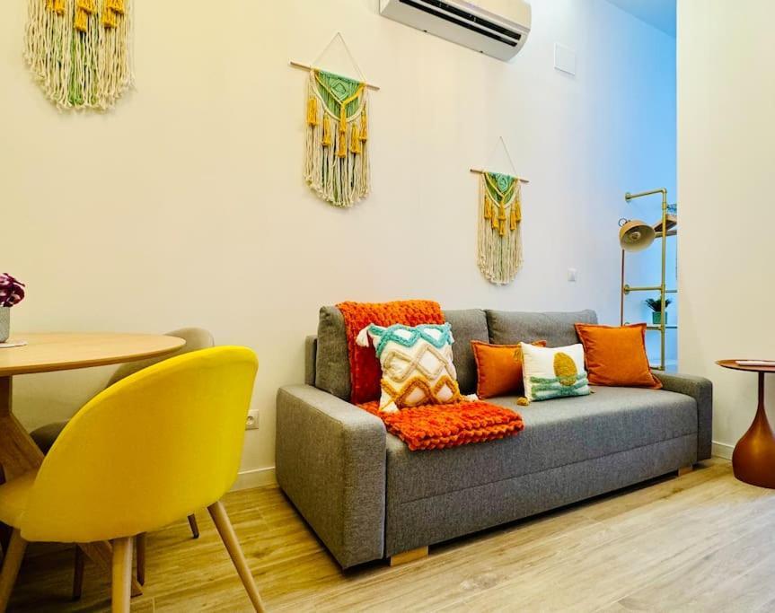 Color & Design Next To Russafa Soho * Valenza